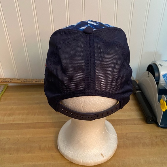 Preowned Men’s “NASA “ Hat/Cap. Mesh Back Snap Back. Adjustable Blue/Logo - Picture 4 of 9